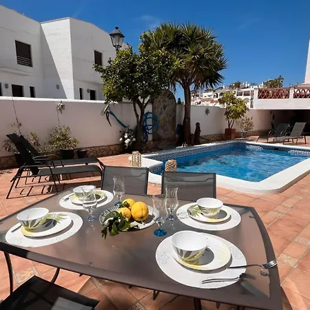 Holiday home Violetas