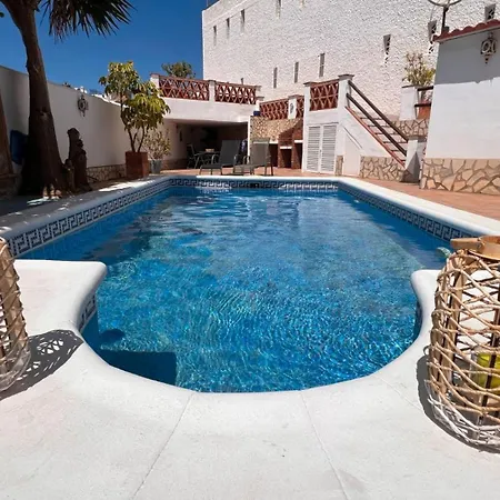 Holiday home Violetas